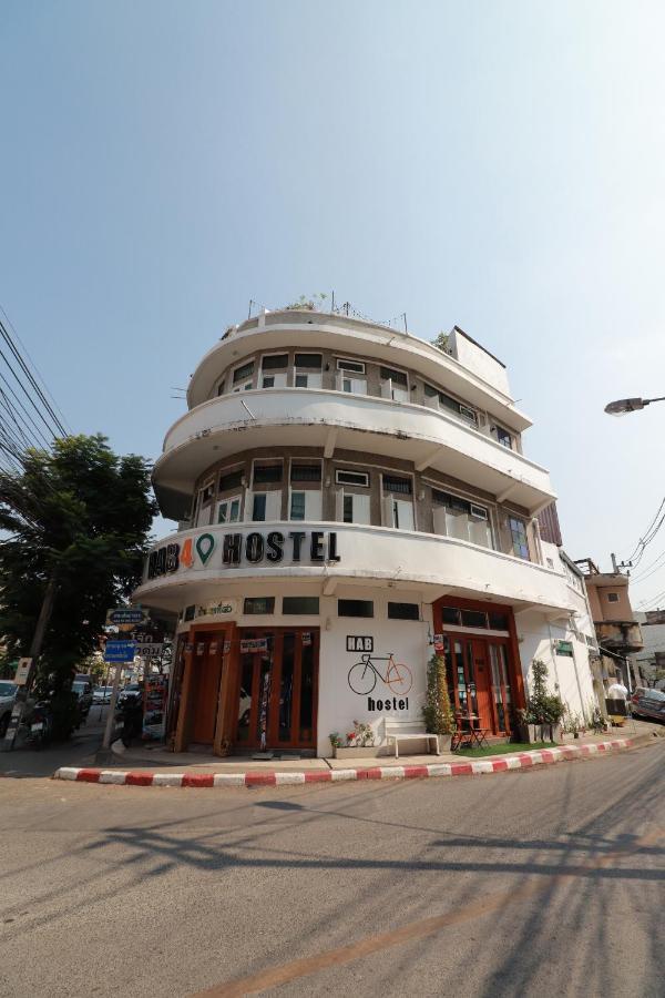 Oyo 552 Hab40 Hostel Chiang Mai Exterior foto