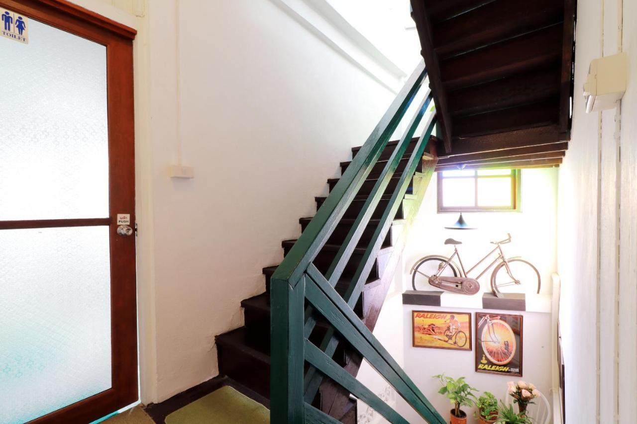 Oyo 552 Hab40 Hostel Chiang Mai Exterior foto